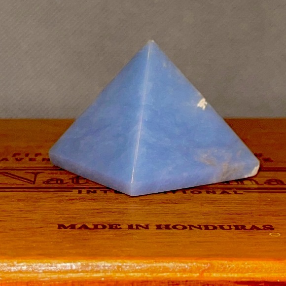 Perfect Authentic Angelite Pyramids πβ¨ more than 60% OFF! - Picture 11 of 13